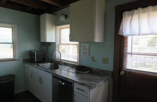 South Nags Head Casa | 8310 S Old Oregon Inlet Rd.- Justo enfrente del océano con acceso privado a la playa