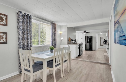Auburndale Casa | Summer Specials!! Pet Friendly, 4 beds, Family Oasis, Close to Lake Myrtle