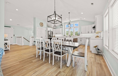 Monteray Shores Casa | Summer Story: Private Pool, Elevator, Community Amenities