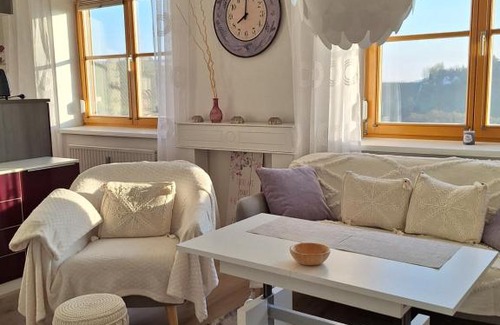 Glanz an der Weinstrasse Apartamento | Summer Wine