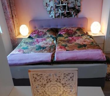 Glanz an der Weinstrasse Apartamento | Summer Wine