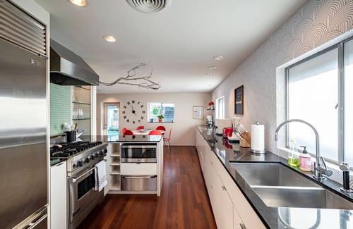 Lazybrook/Timbergrove Casa | Summer with pool/jacuzzi/outdoor cinema/backyard paradise!