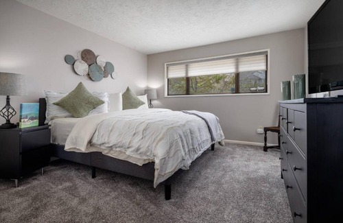 Beaverton Casa | Summercrest Cottage
