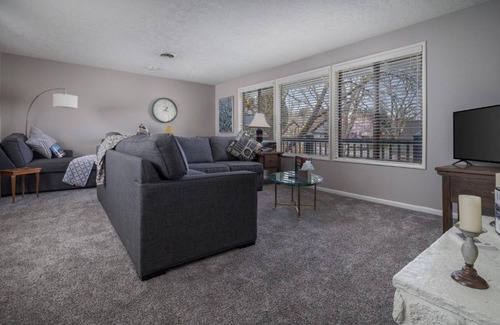 Beaverton Casa | Summercrest Cottage