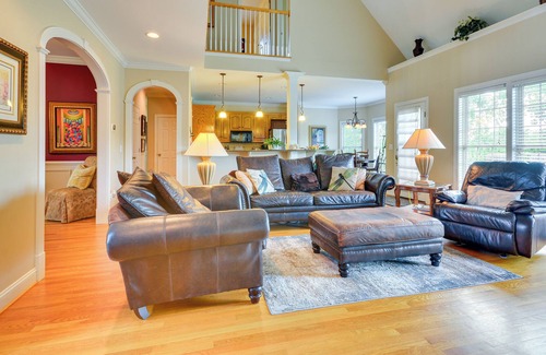 Summerfield Casa | Summerfield Vacation Rental w/ Private Hot Tub!