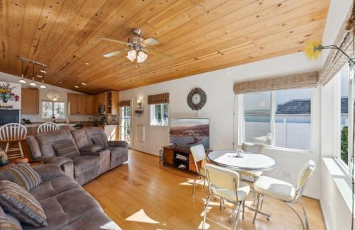Summerland Casa | Summerland Double Dolphin