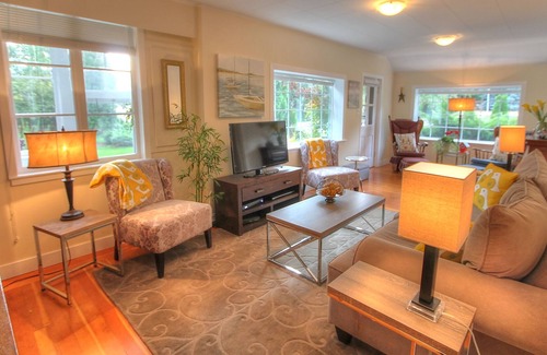 Okanagan-Similkameen Cabaña | Summerland Paradise!