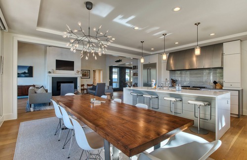 Cullowhee Casa | Summersong Lane, situated on Lake Glenville - 4 bedrooms and 4.5 bathrooms.