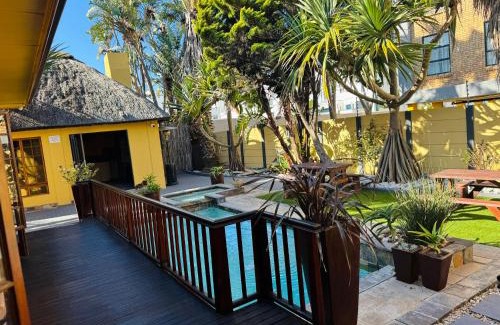 Pollok Beach Cama Y Desayuno | Summerstrand Beach Guest House