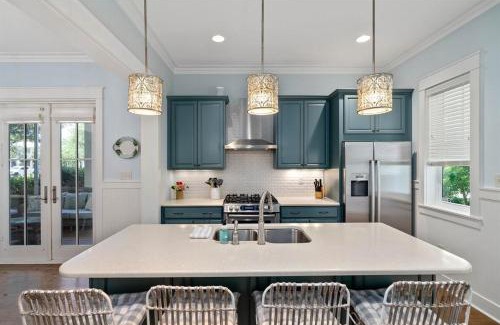Watercolor Casa | Summersweet Dreams