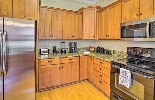 Lincolnville Casa | Summerville Townhome Near Rosebrock Park