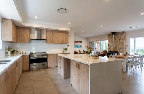 Yallingup Siding Casa | Summerville Treetops - A Stunning Valley Retreat