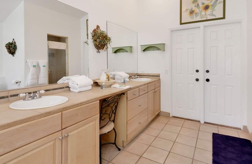 Summit Estates Chalet De Esquí | Summit Estates Escape by Big Bear Vacations | Hot Tub | Pool Table | Walk To Resort Lifts
