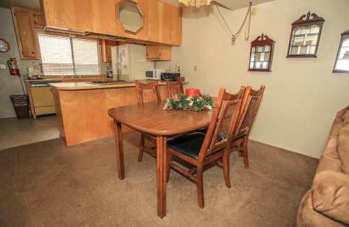 Summit Estates Casa | Summit Getaway Condo - Affordable and ideally located, Wood burning fireplace! Walk to Ski Resort
