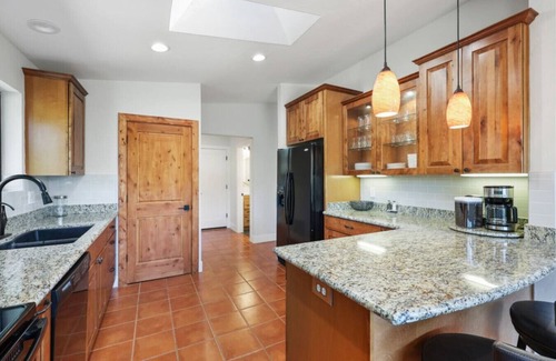 Prescott Casa | Summit Lodge- Sleeps 10, 4 Full Bath, Pet Friendly