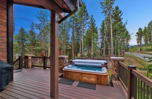 Timber Trail Casa | Summit Serenity: Pup-Friendly! Hot Tub, Private Shuttle, One Ski Hill Access
