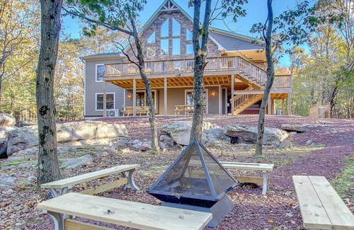 Lake Harmony Casa | "Summit" acaba de construir la mejor casa de vacaciones de lujo. Vistas de Big Boulder.