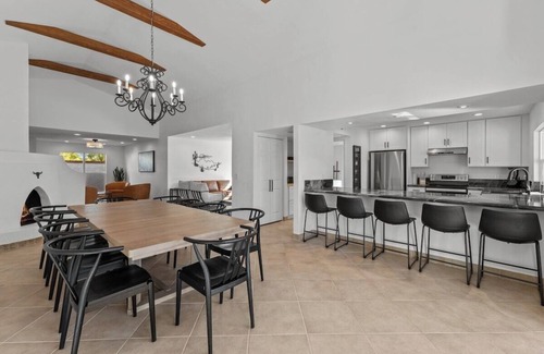 Mesa Casa | Sumptuous 4BR house w/Private Heated Pool