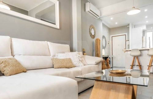El Molinillo Apartamento | Sumptuous Apartment near Center