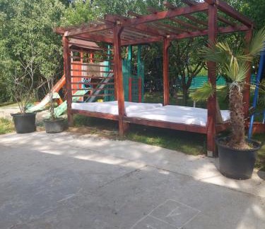Mladenovac Casa | Sumska Vila Lisovic