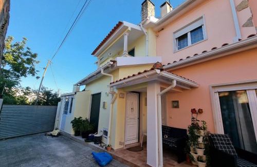 Povoa Casa | Sun And Ocean House with 2 bathrooms