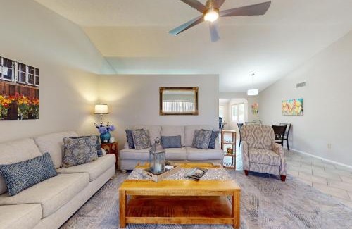 Sun City West Casa | Sun City Charming Retreat