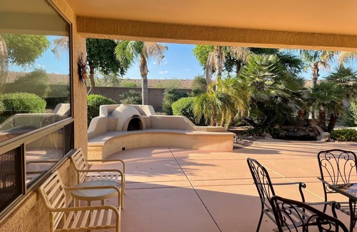 Surprise Casa | Sun City Grand 3BR, 2 bath home with relaxing back yard ~ 2420 SQFT