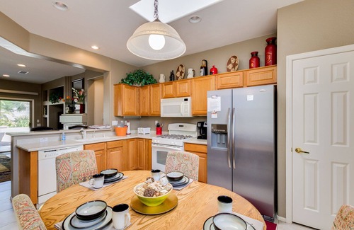 Surprise Casa | Sun City Grand, 45+ Comm. 3bd/2ba Affordable Escape!