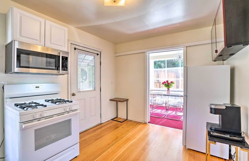 Boulder Creek Cabaña | \sun-dappled Retreat: Walk to Restaurants!
