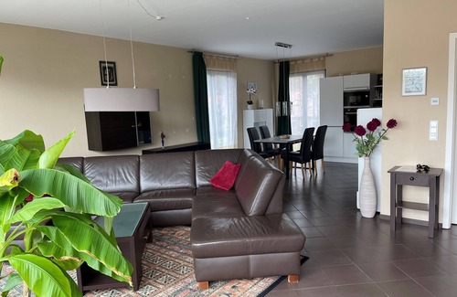 Michendorf Apartamento | Apartamento bañado por el sol, nuevo edificio 2019 lakes u. Bosques no lejos de Potsdam y Berlín