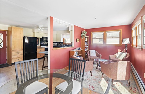 Lenox Dale Casa | Sun-Filled Lenox Retreat - Minutes to Tanglewood!