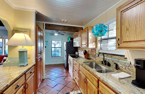 Fulton Casa | Sun Harbor Cottages