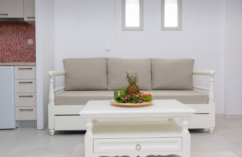 Naxos Cama Y Desayuno | Sun Junior Suites - Sol y Luna