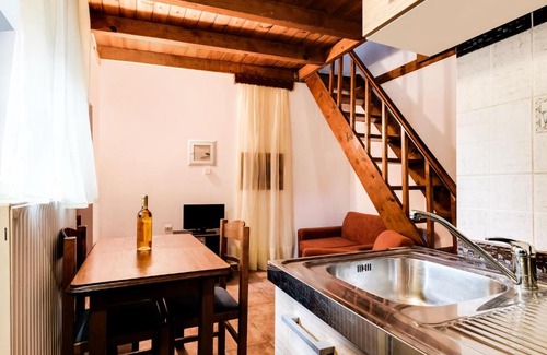 Askos Apartamento | Sun kissed Apartment in Volimes near the sea near Blue Caves
