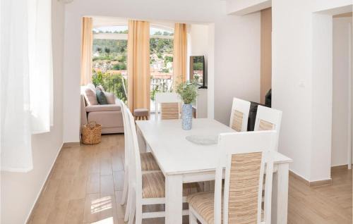 Skradin Apartamento | Sun-Kissed Apartment