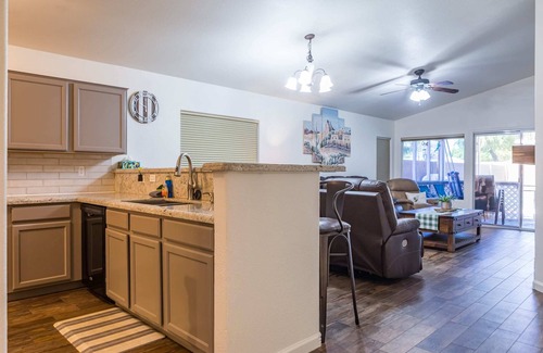 Springer Ranch Casa | Sun-Kissed Gem, Pool Heater, Golf Green, AZ Room