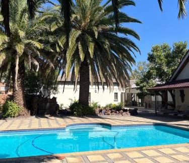 Middelburg Casa | Sun Kissed guesthouse