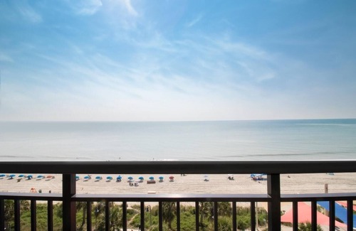 Downtown Myrtle Beach Condominio | Sun-Kissed Shores Oceanfront Paradise