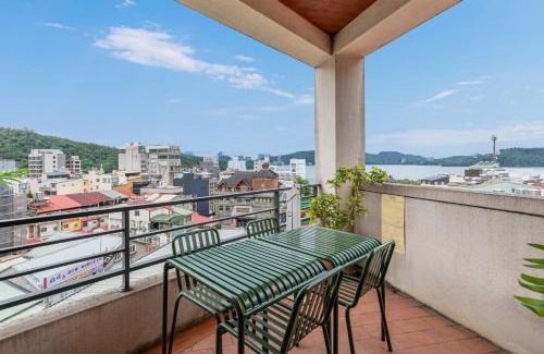Yuchi Cama Y Desayuno | Sun Moon Lake ItaThao Vacation Inn with Elevator