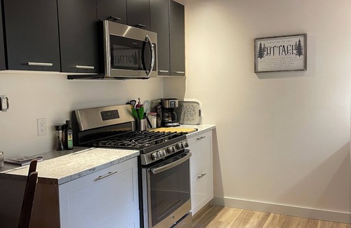 Rideau Lakes Cabaña | Sun on the Brow Cottages - Sun Set Cottage