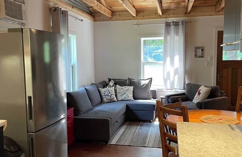 Rideau Lakes Cabaña | Sun on the Brow Cottages - Sun Set Cottage