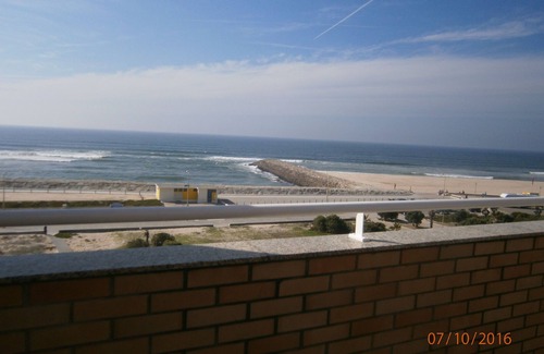 Mozelos Apartamento | Sol, piscina y playa, espacio abierto T0 estudio, frente a la playa, piscina privada.