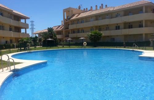 Puerto de la Duquesa Apartamento | Sun, Sand and a drink in my Hand