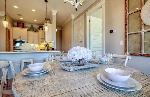 Panama City Beach Casa | Sun & Sand For 6 by AvantStay | Prominence | Pet-Friendly + Pool