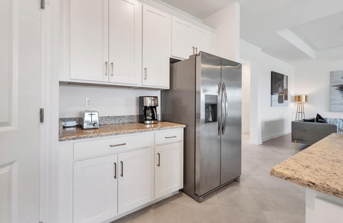 Gateway Casa | Sun soaked Zen Oasis with Salt Water Pool, Spa and Sunsets!