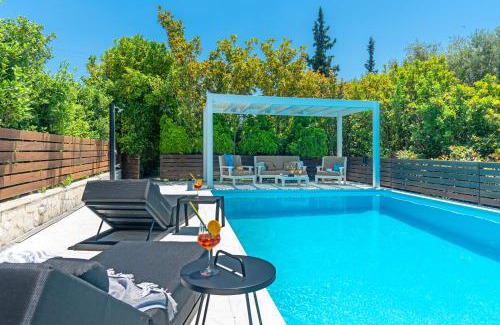 Dorida Casa | SUN VILLA GLYFADA