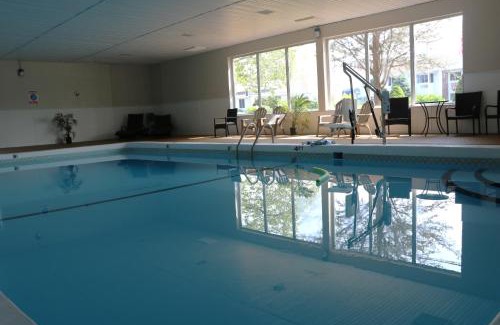 West Yarmouth Hotel | Sunbird Cape Cod Annex