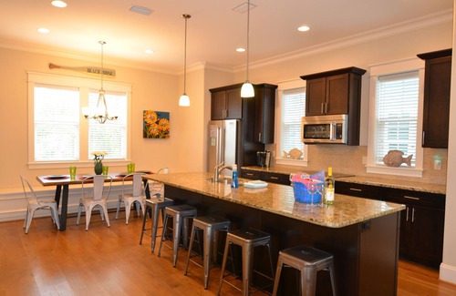 Santa Rosa Beach Casa | SunCats Beach House - Casa nueva personalizada de 4 dormitorios cerca de la playa - ¡Reseñas de 5 estrellas!