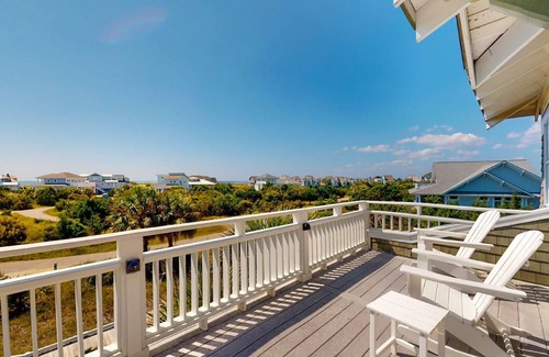Bald Head Island Casa | Sundancer - BHI and Shoal's Club available!