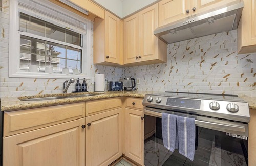 North Myrtle Beach Casa | Sundancer: Oceanfront w/ Poolside Bliss & Amazing Views, Pet Friendly